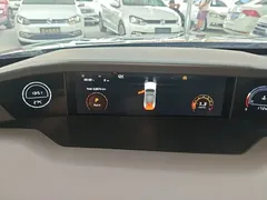 2022 Changan UNI-V 1.5T Premium — фото 12