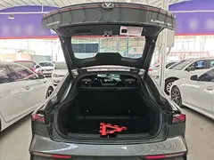 2022 Changan UNI-V 1.5T Premium — фото 19