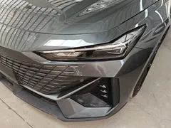 2022 Changan UNI-V 1.5T Premium — фото 24