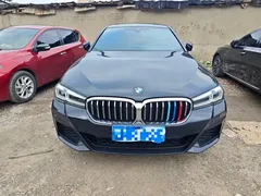 2023 BMW 5 Series 530Li Leading Luxury Package, чёрный — фото 2