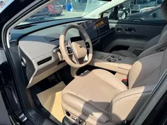 2025 Li Auto i8 Standard, чёрный — фото 9