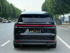 2025 Li Auto i8 Standard, чёрный — фото 19