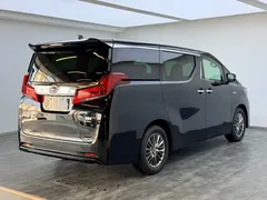 2021 Toyota Alphard Hybrid 2.5L Premium, чёрный — фото 7