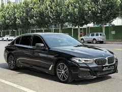 2022 BMW 5 Series 535Le PHEV M Sport Package, чёрный — фото 3