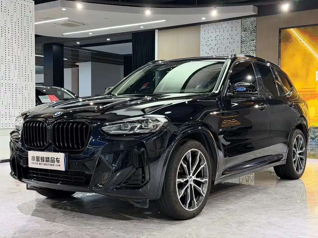 2022 BMW X3 Leading M Night Package