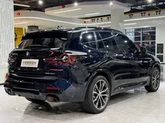 2022 BMW X3 Leading M Night Package, чёрный — фото 17