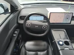 2023 Xpeng G6 580 Long Range Pro, белый — фото 11