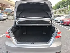 2021 Toyota Camry Hybrid 2.5HG Luxury — фото 14