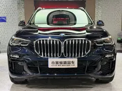 2021 BMW X5 M Sport Package, чёрный — фото 2