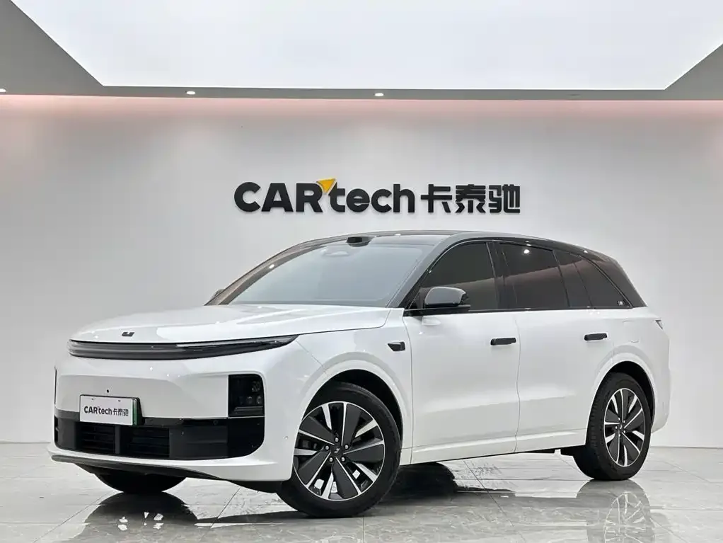 2025 Li Auto L6