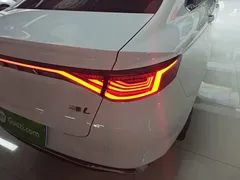 2022 Geely Emgrand L 1.4T CVT Flagship, белый — фото 8