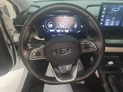 2022 Geely Emgrand L 1.4T CVT Flagship, белый — фото 11