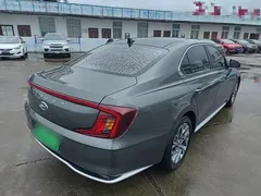 2021 Hyundai Mistra 1.8L CVT GLX Elite — фото 7