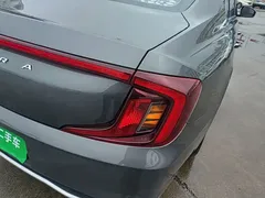 2021 Hyundai Mistra 1.8L CVT GLX Elite — фото 8