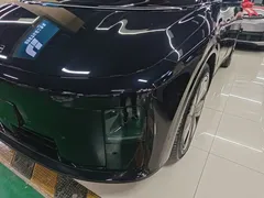 2025 Li Auto i8 Standard, чёрный — фото 24