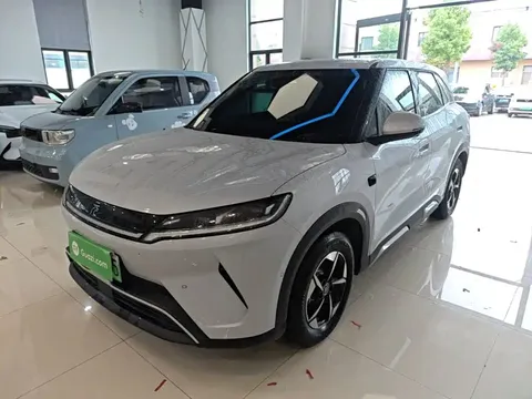 2025 BYD Yuan UP Smart Driving 401km Leading