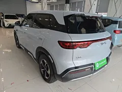 2025 BYD Yuan UP Smart Driving 401km Leading, белый — фото 5