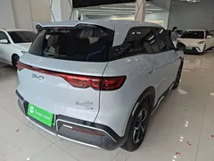 2025 BYD Yuan UP Smart Driving 401km Leading, белый — фото 7
