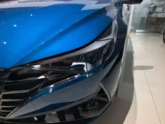 2021 Hyundai Elantra 1.5L CVT GLX Elite, синий — фото 24