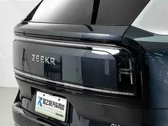 2025 Zeekr 9X Max 55kWh 6-seat — фото 9