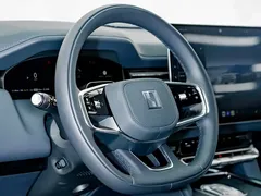 2025 Zeekr 9X Max 55kWh 6-seat — фото 10