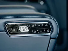2025 Zeekr 9X Max 55kWh 6-seat — фото 26