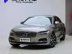 2022 Volvo S90 — фото 8