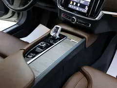 2022 Volvo S90 — фото 21