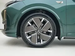 2025 Li Auto L9 Smart Refresh, зелёный — фото 15
