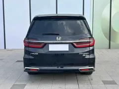 2022 Honda Odyssey 2.0L e:HEV, чёрный — фото 4