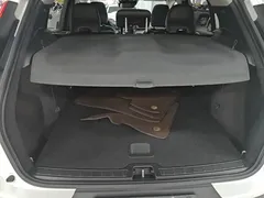 2022 Volvo XC40 4WD Luxury, белый — фото 19