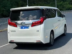 2021 Toyota Alphard Hybrid 2.5L Premium, белый — фото 4