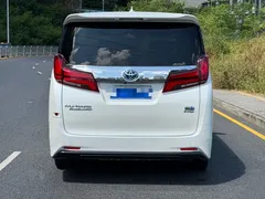 2021 Toyota Alphard Hybrid 2.5L Premium, белый — фото 5