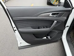 2021 Changan CS35 PLUS 1.6L CVT Luxury, белый — фото 6