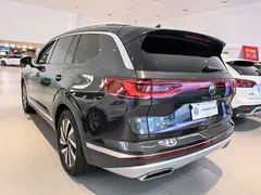 2022 Volkswagen Talagon 380TSI 4WD Luxury Pro 6-seat, чёрный — фото 5