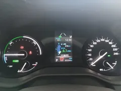 2021 Toyota Sienna 2.5L Hybrid Premium, белый — фото 2