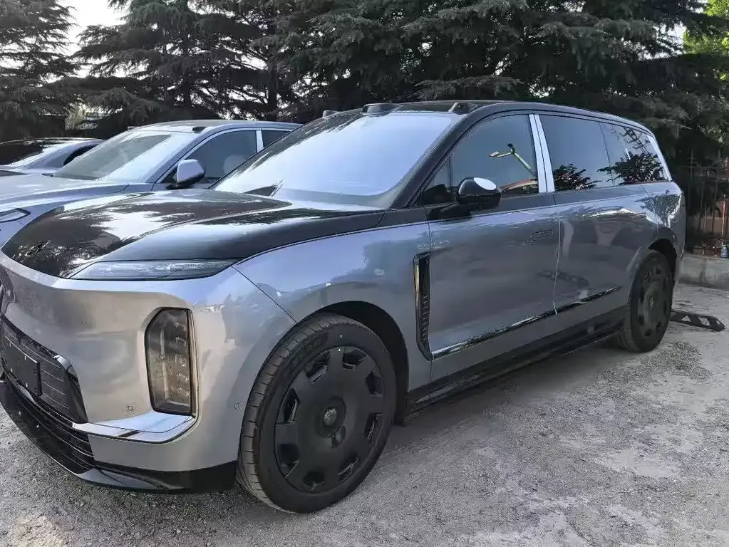 2026 Nio ES9 102kWh