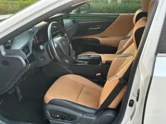 2022 Lexus ES 200 Excellence, белый — фото 4