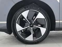 2026 Xpeng GX EREV 1585 4WD Ultra SE — фото 17