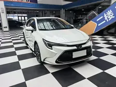 2023 Toyota Levin 185T CVT Luxury, белый — фото 3
