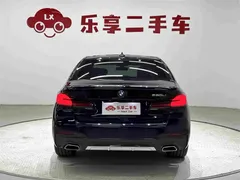 2022 BMW 5 Series 530Li Leading M Sport Package, чёрный — фото 4