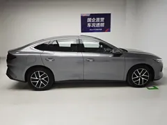 2024 BYD Qin L PHEV 80km Exceed — фото 7