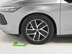 2024 BYD Qin L PHEV 80km Exceed — фото 8