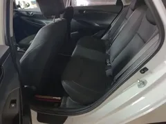 2020 Hyundai Elantra 1.6L AT GL, белый — фото 17