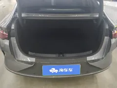 2025 BYD Qin L EV 470km Leading — фото 4