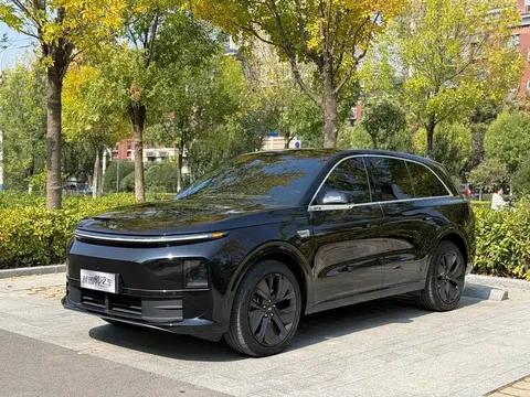 2024 Li Auto L6