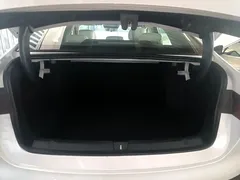 2025 BYD Seal 05 PHEV 120KM Smart Driving Flagship, белый — фото 19