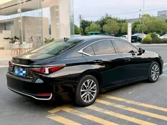 2023 Lexus ES 260 Excellence, чёрный — фото 4
