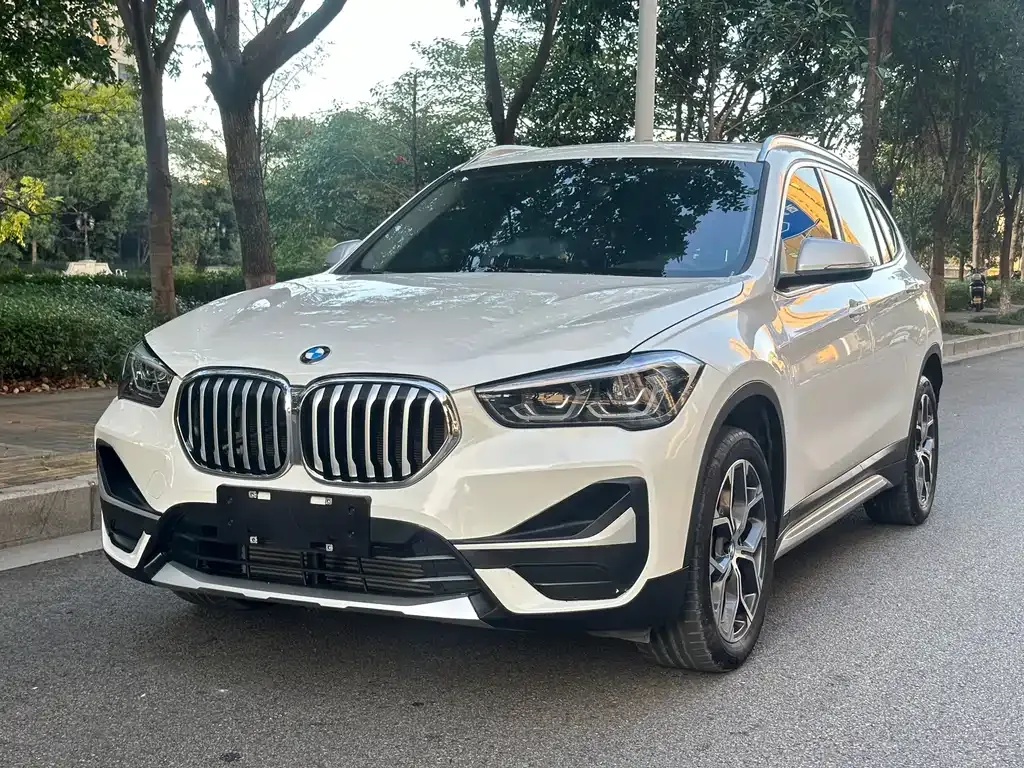 2022 BMW X1 Premium