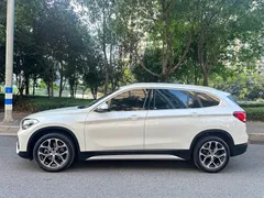 2022 BMW X1 Premium, белый — фото 3